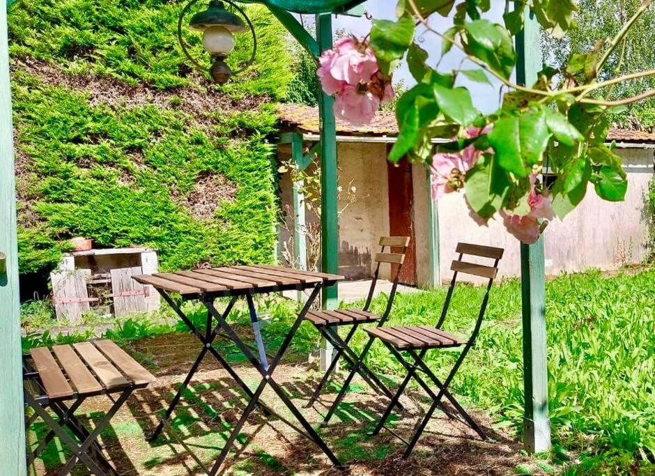 Vacation House In Quiet Village Congerville-Thionville Extérieur photo