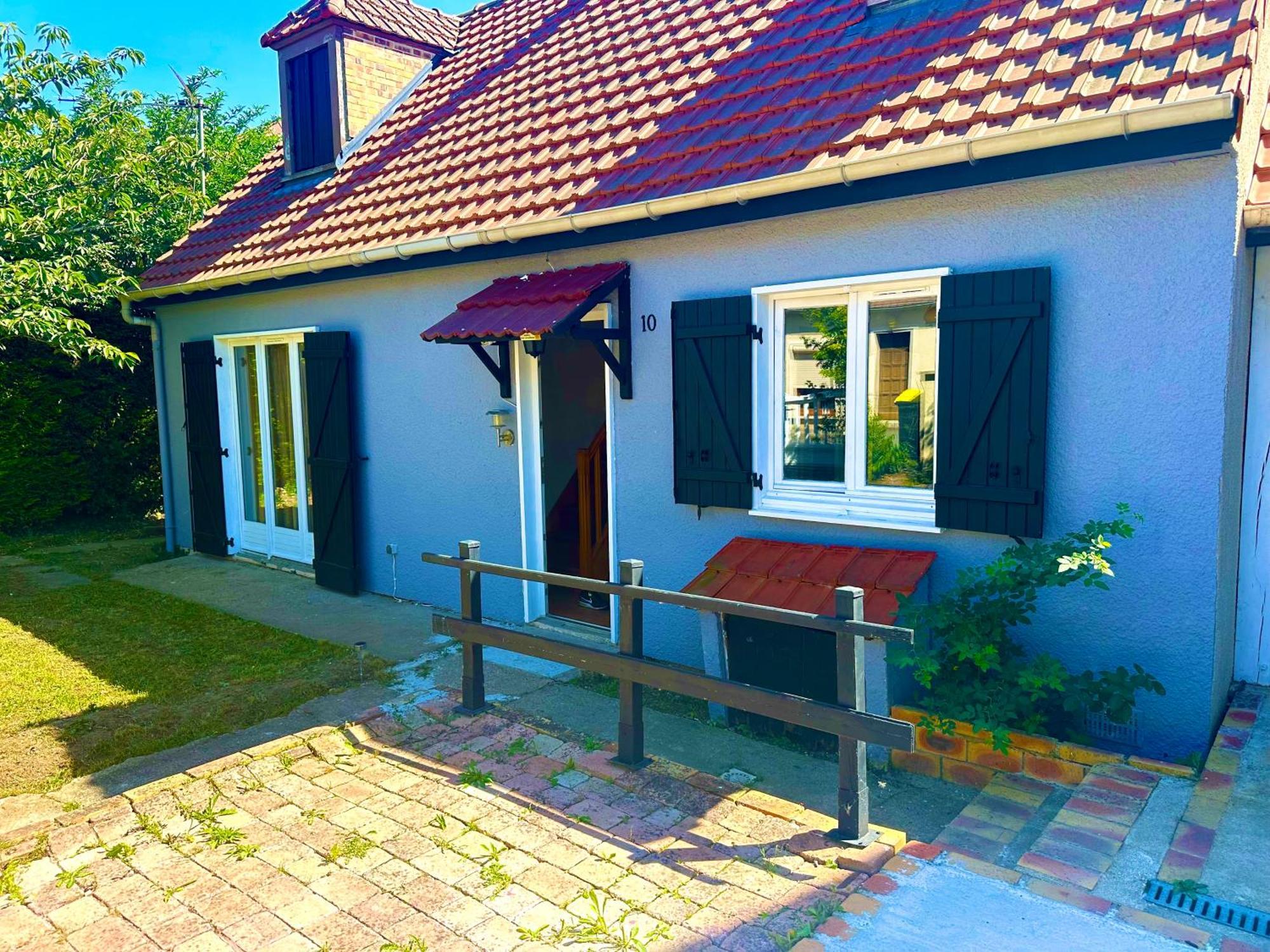 Vacation House In Quiet Village Congerville-Thionville Extérieur photo